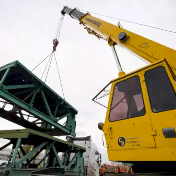 Подъем металлоконструкции